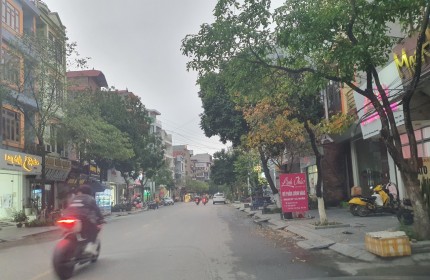 Chính chủ cần bán gấp căn nhà tại 190 Nguyễn Chí Thanh, Yên Phong, Bắc Ninh.